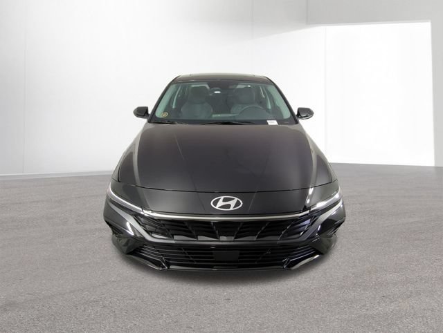 New 2026 Hyundai Elantra Limited FWD image 15