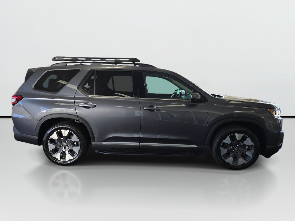 Used 2026 Honda Pilot Elite image 6