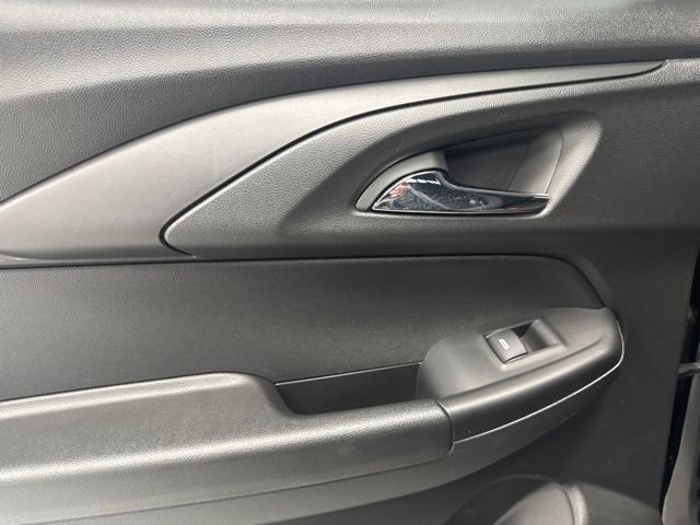 Used 2025 Chevrolet TrailBlazer LT AWD/4WD image 25