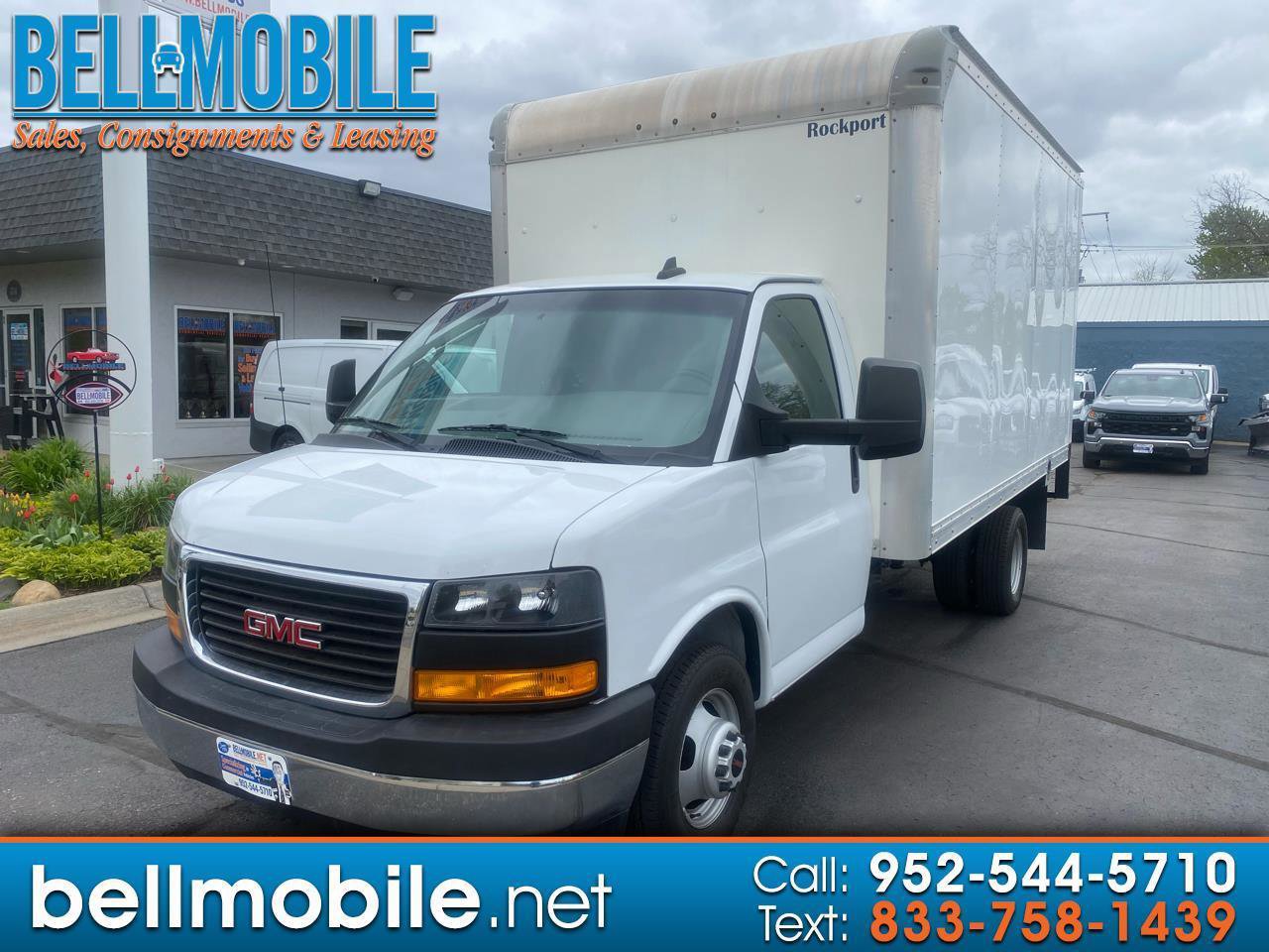 Used 2021 GMC Savana 3500 w/ Power Convenience Package RWD image 1