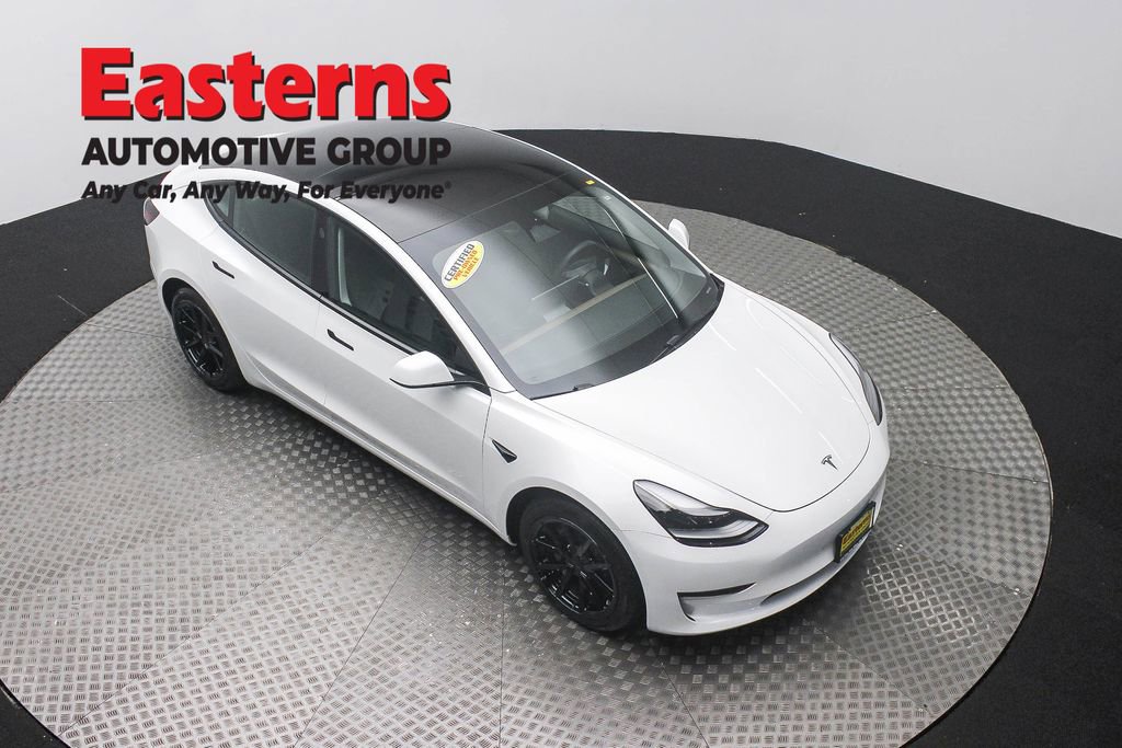 Used 2023 Tesla Model 3 Standard Range RWD image 3