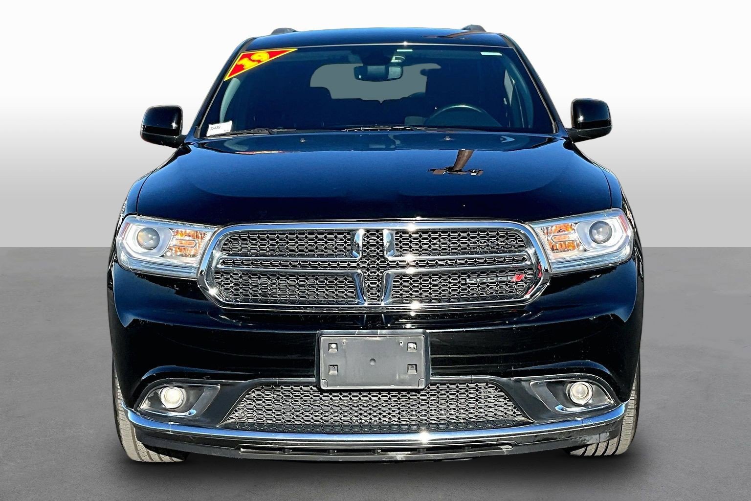Used 2019 Dodge Durango SXT RWD image 3