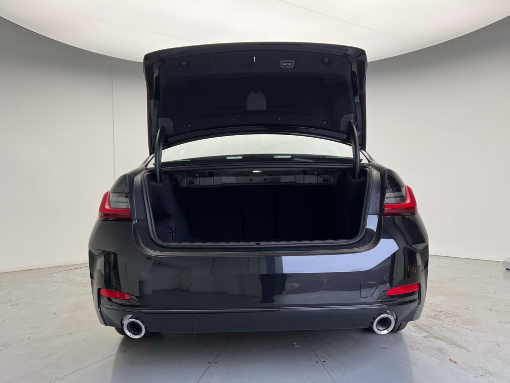 Certified 2026 BMW 330i Sedan w/ Premium Package RWD image 5