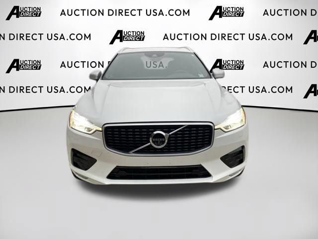 Used 2019 Volvo XC60 T5 R-Design w/ Protection Package Premier AWD/4WD image 2