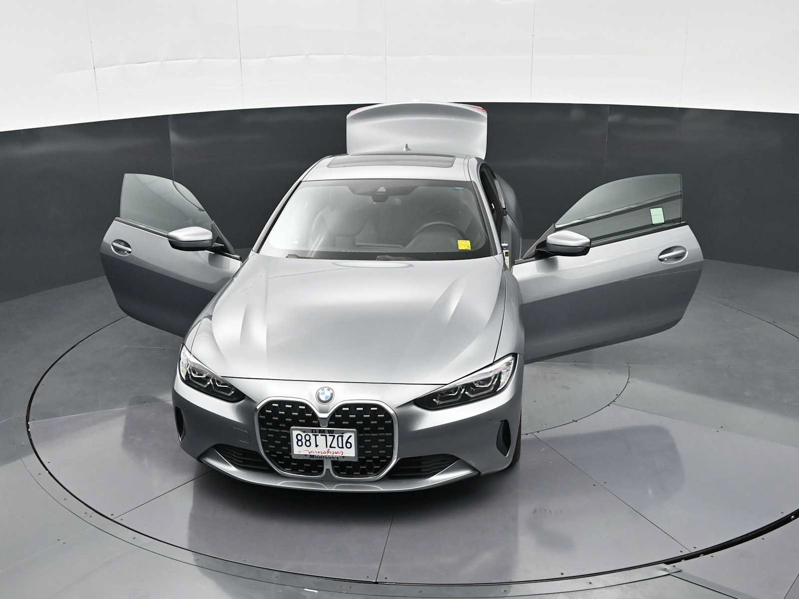 Certified 2023 BMW 430i Coupe w/ Convenience Package RWD image 32