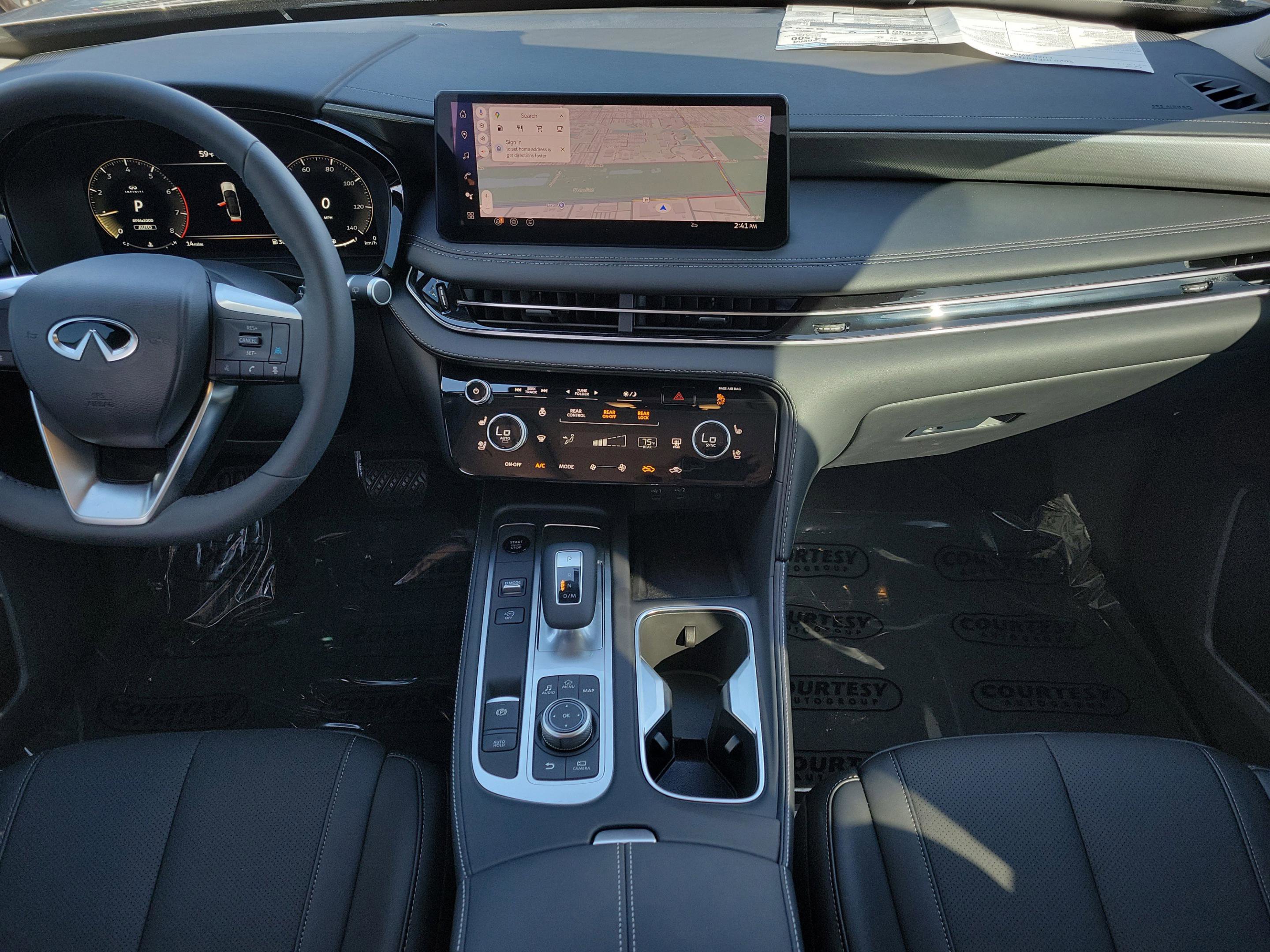 New 2026 INFINITI QX60 Luxe w/ Family Package image 7