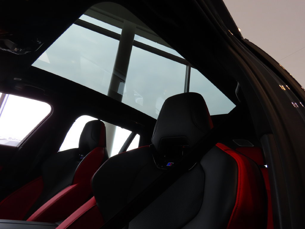 New 2026 BMW M5 Touring AWD/4WD image 32
