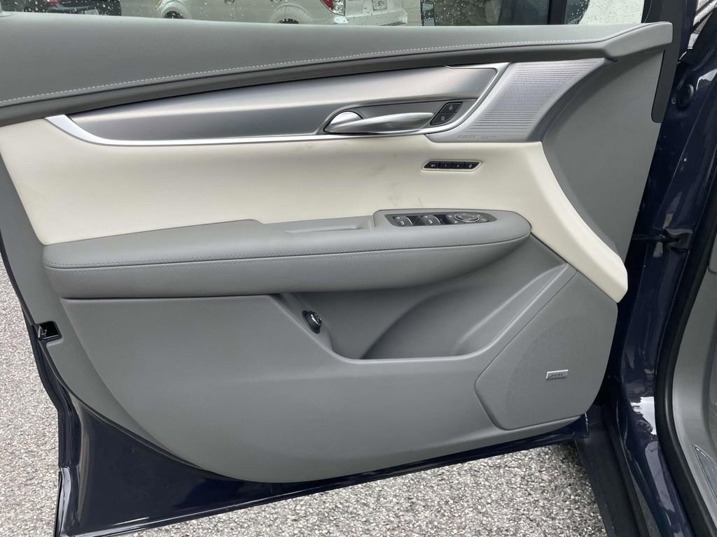 New 2025 Cadillac XT5 Premium Luxury w/ Technology Package image 15