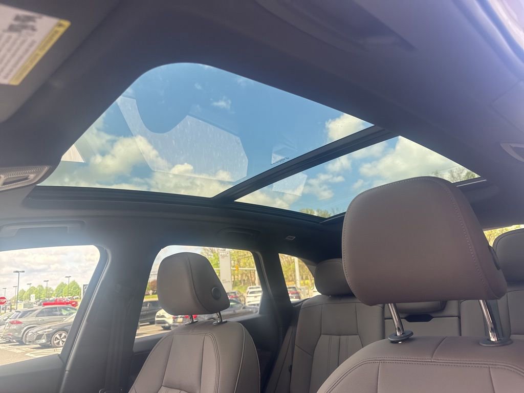 Certified 2025 Audi Q5 Premium w/ Premium Plus AWD/4WD image 30