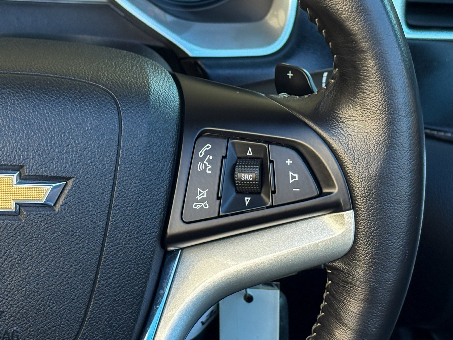 Used 2013 Chevrolet Camaro SS RWD image 16