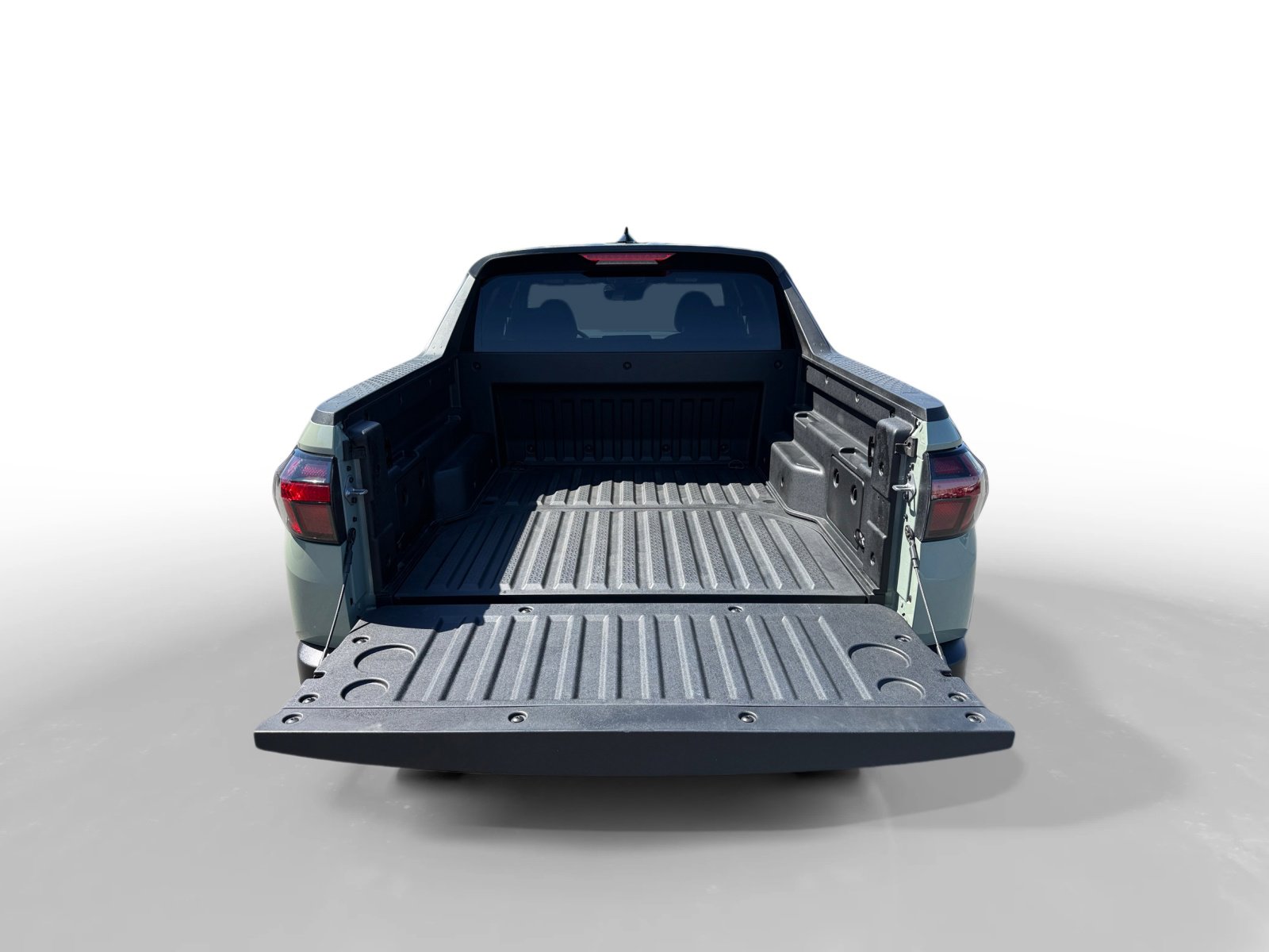 Used 2025 Hyundai Santa Cruz SE image 17