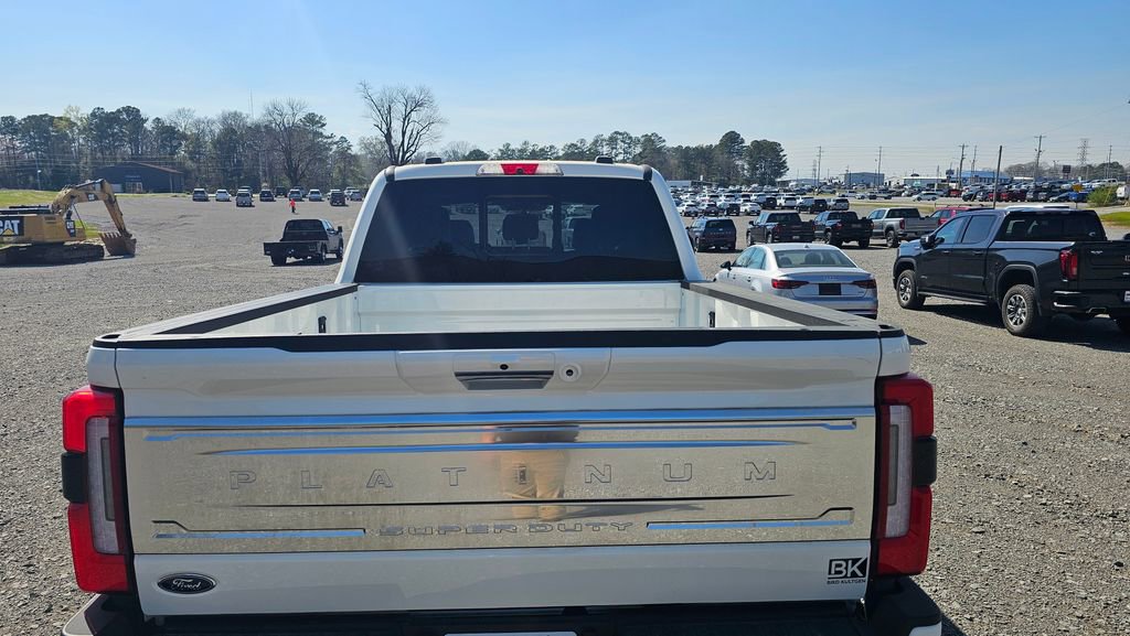 Used 2024 Ford F250 Platinum w/ Tremor Off-Road Package image 4