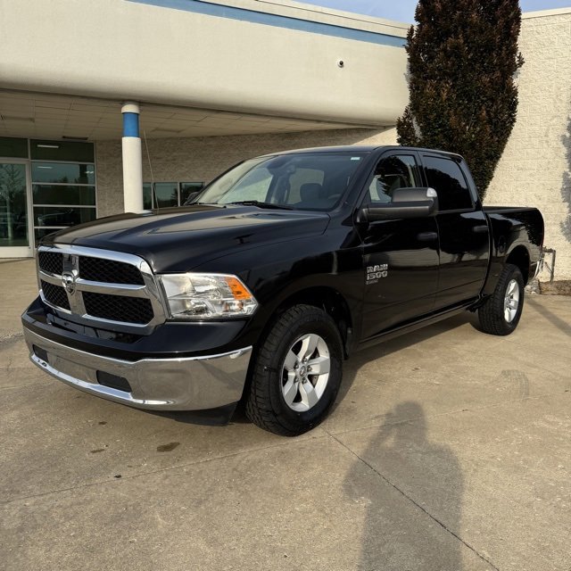 Used 2023 RAM 1500 Classic SLT w/ Trailer & Traction Group image 7