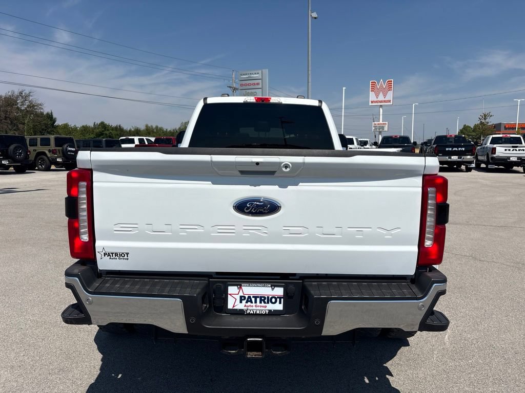 Used 2025 Ford F450 Lariat AWD/4WD image 36
