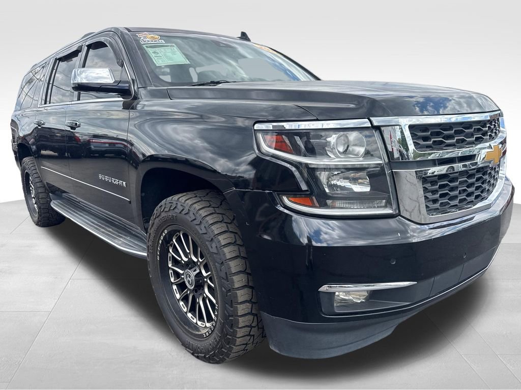Used 2017 Chevrolet Suburban Premier AWD/4WD image 16