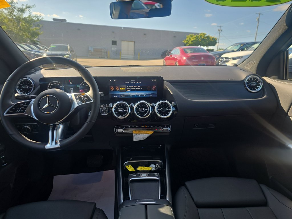 Used 2026 Mercedes-Benz GLA 250 4MATIC image 12