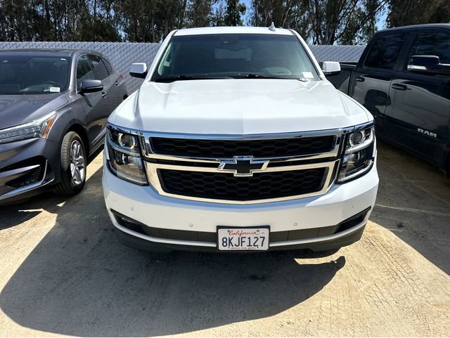 Used 2019 Chevrolet Suburban LT w/ Luxury Package RWD image 2
