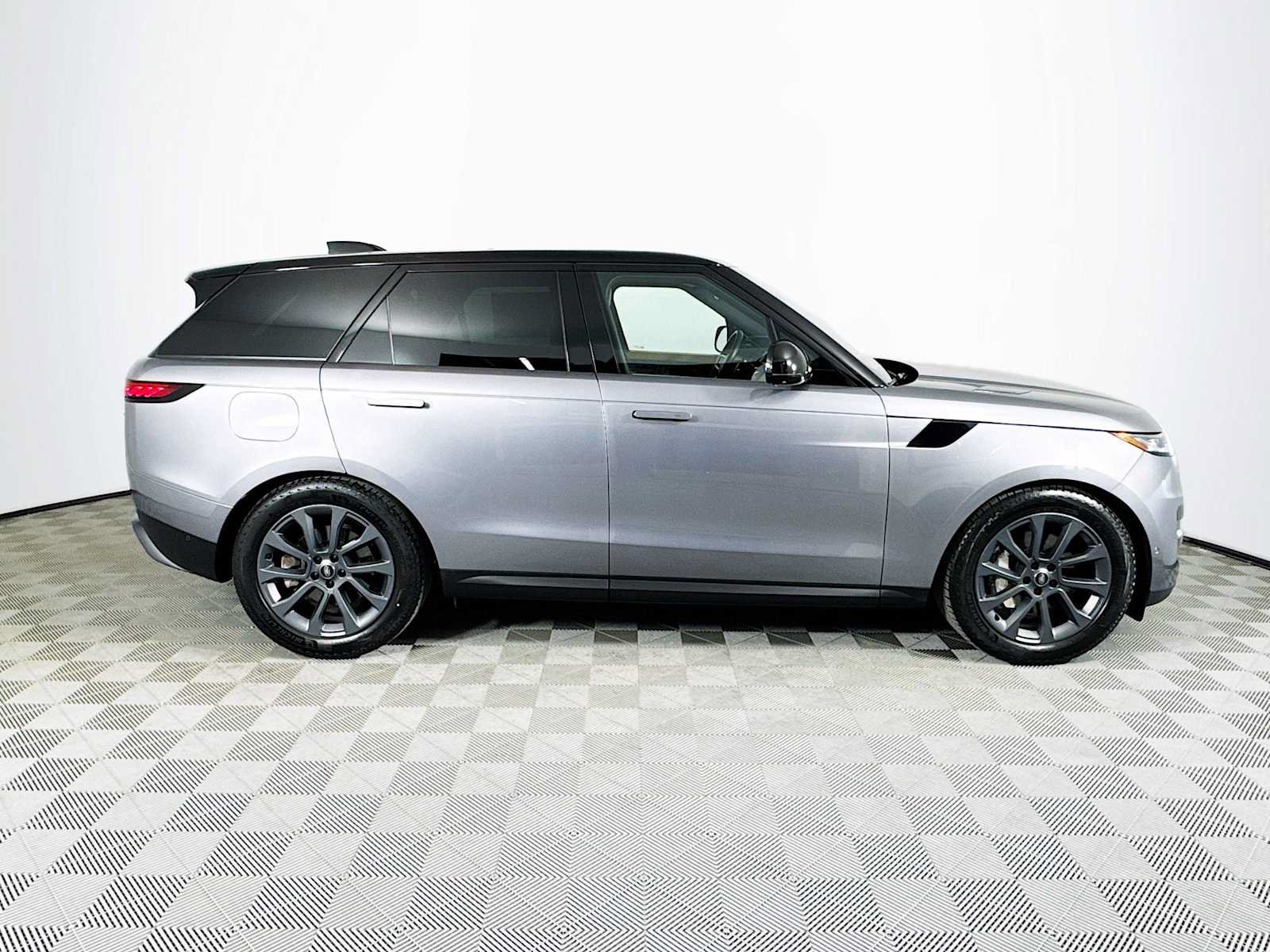 Certified 2023 Land Rover Range Rover Sport SE AWD/4WD image 7