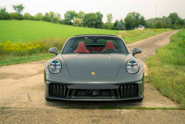 Used 2026 Porsche 911 Targa 4 GTS AWD/4WD image 31