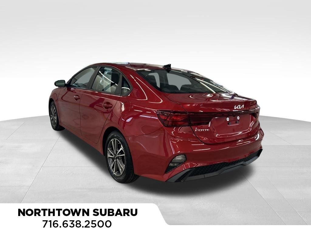 Used 2023 Kia Forte LXS FWD image 2