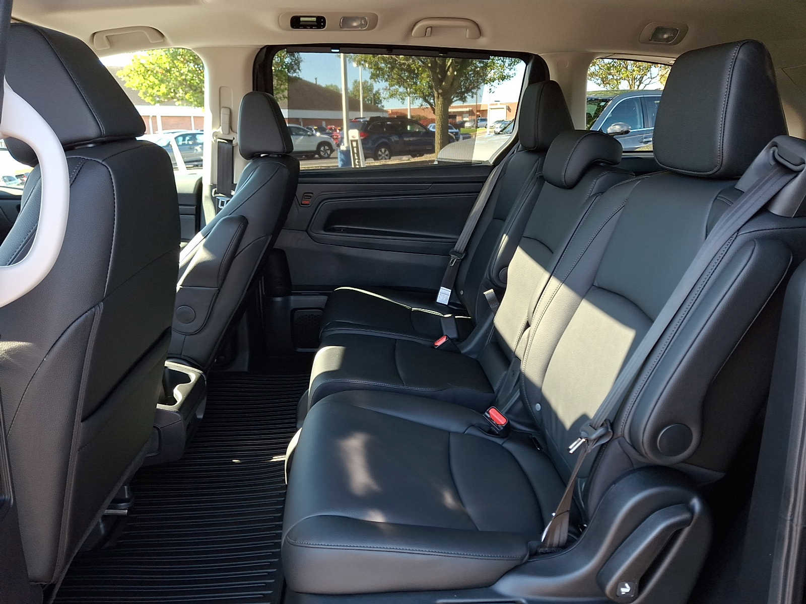 New 2026 Honda Odyssey EX-L image 5