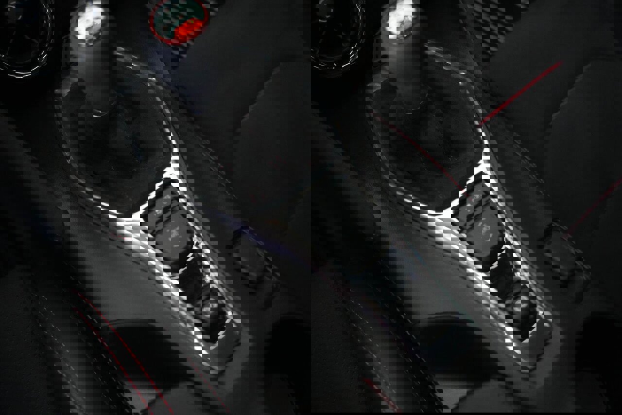 Used 2018 Chevrolet Camaro ZL1 image 25