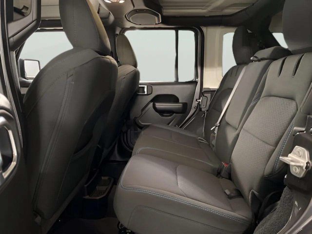 Used 2023 Jeep Wrangler Unlimited Rubicon 4xe AWD/4WD image 63