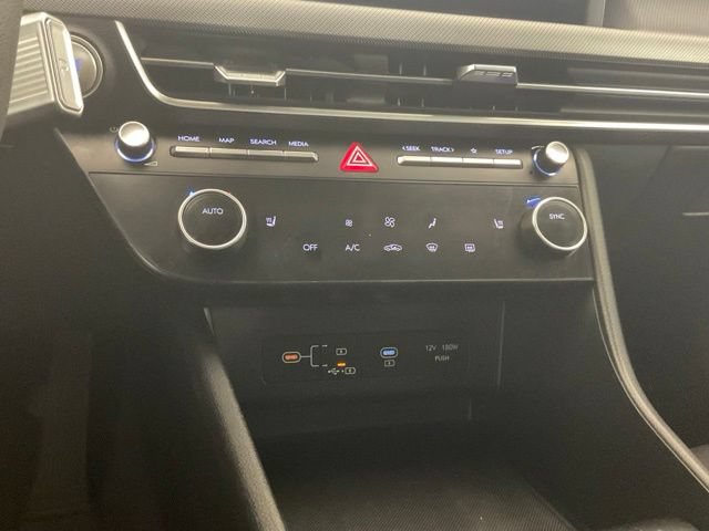 Used 2025 Hyundai Sonata SEL FWD image 22