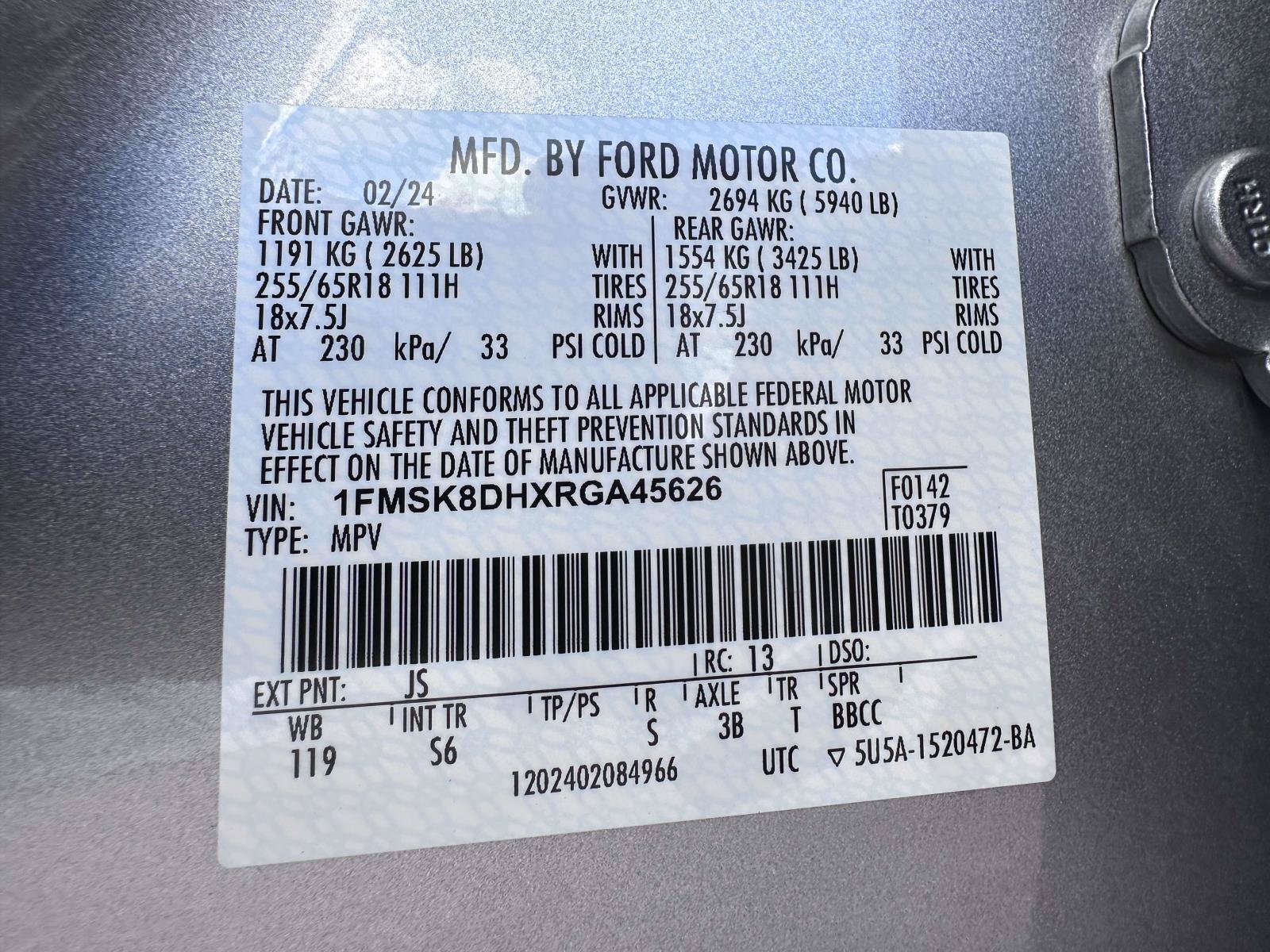 Certified 2024 Ford Explorer XLT w/ Equipment Group 202A AWD/4WD image 31