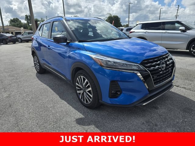 Used 2024 Nissan Kicks SR