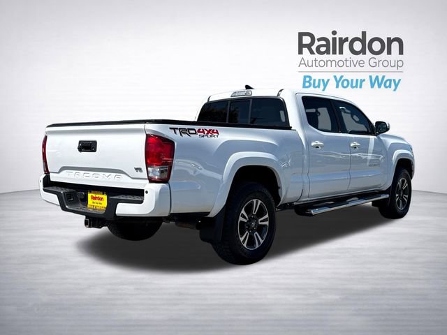 Used 2016 Toyota Tacoma TRD Sport w/ Premium & Technology Package AWD/4WD image 7