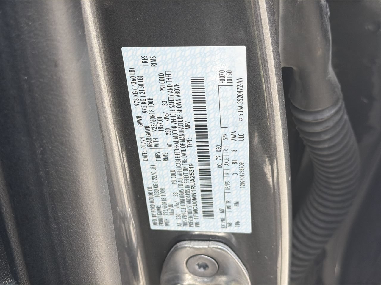 Used 2024 Ford Escape ST-Line FWD image 32