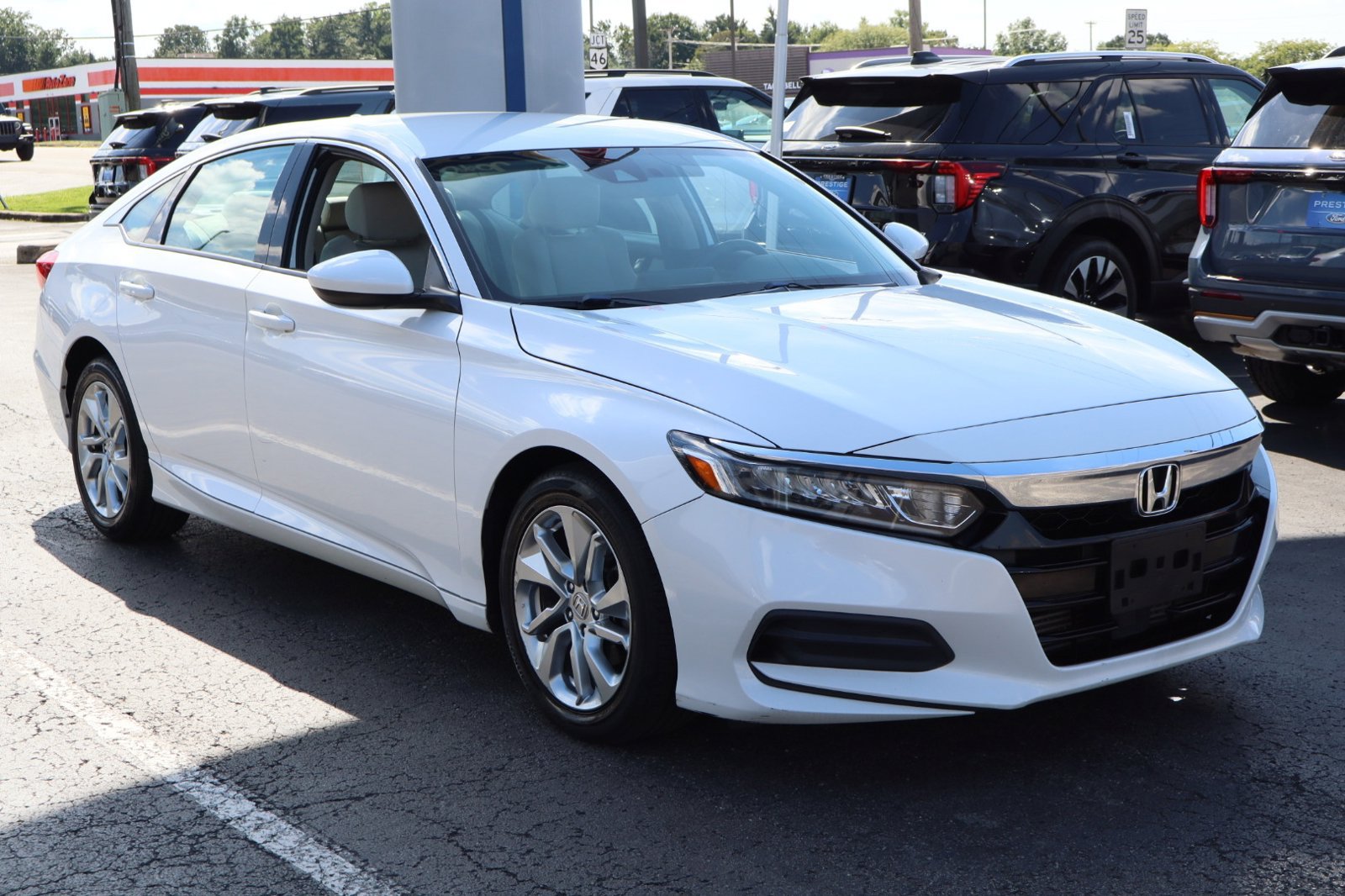 Used 2018 Honda Accord LX image 7