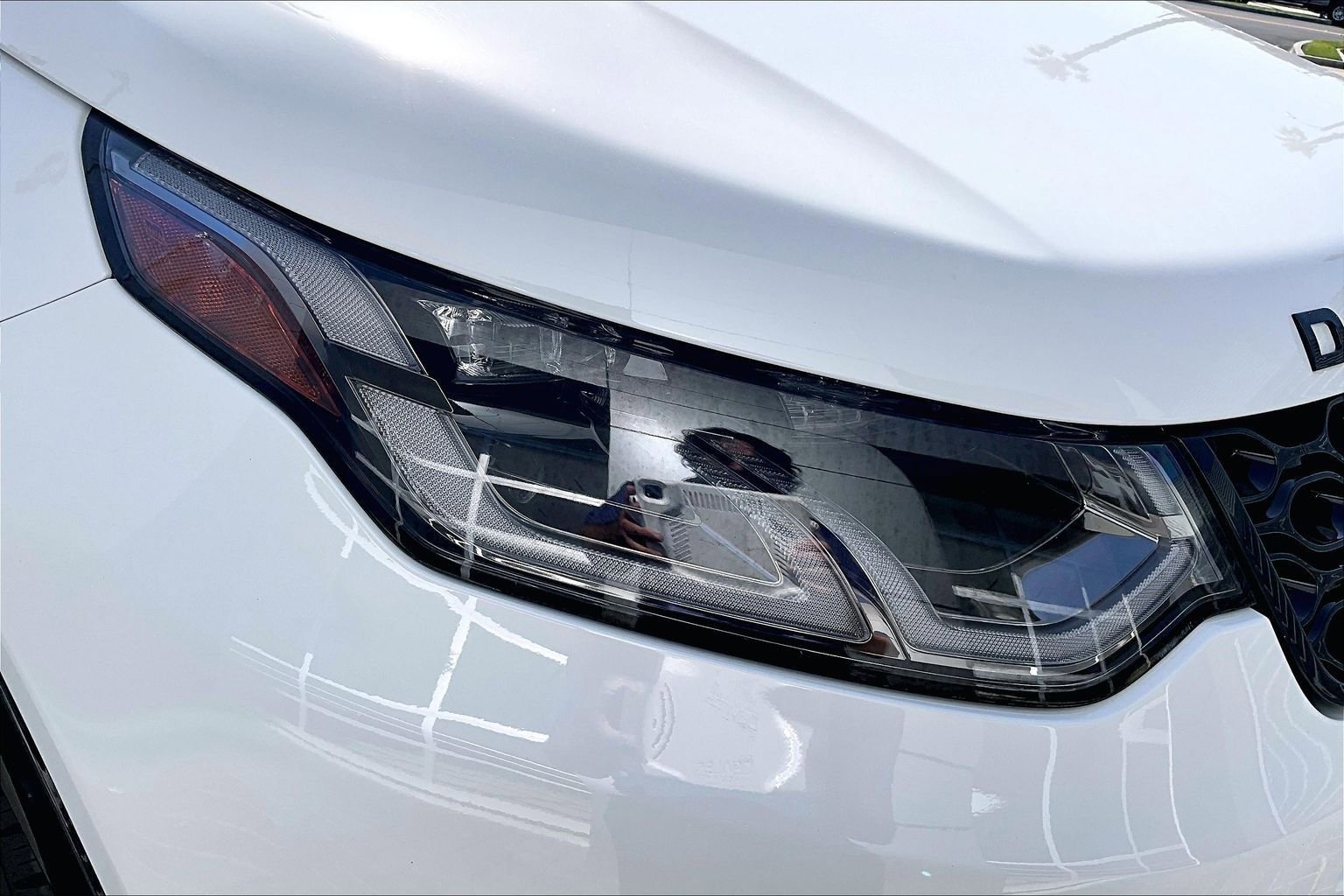 Used 2024 Land Rover Discovery Sport Dynamic SE image 28