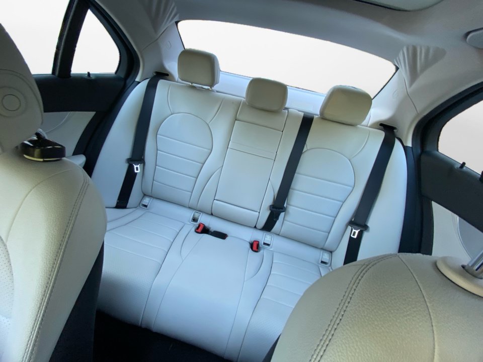 Used 2015 Mercedes-Benz C 300 4MATIC Sedan image 12