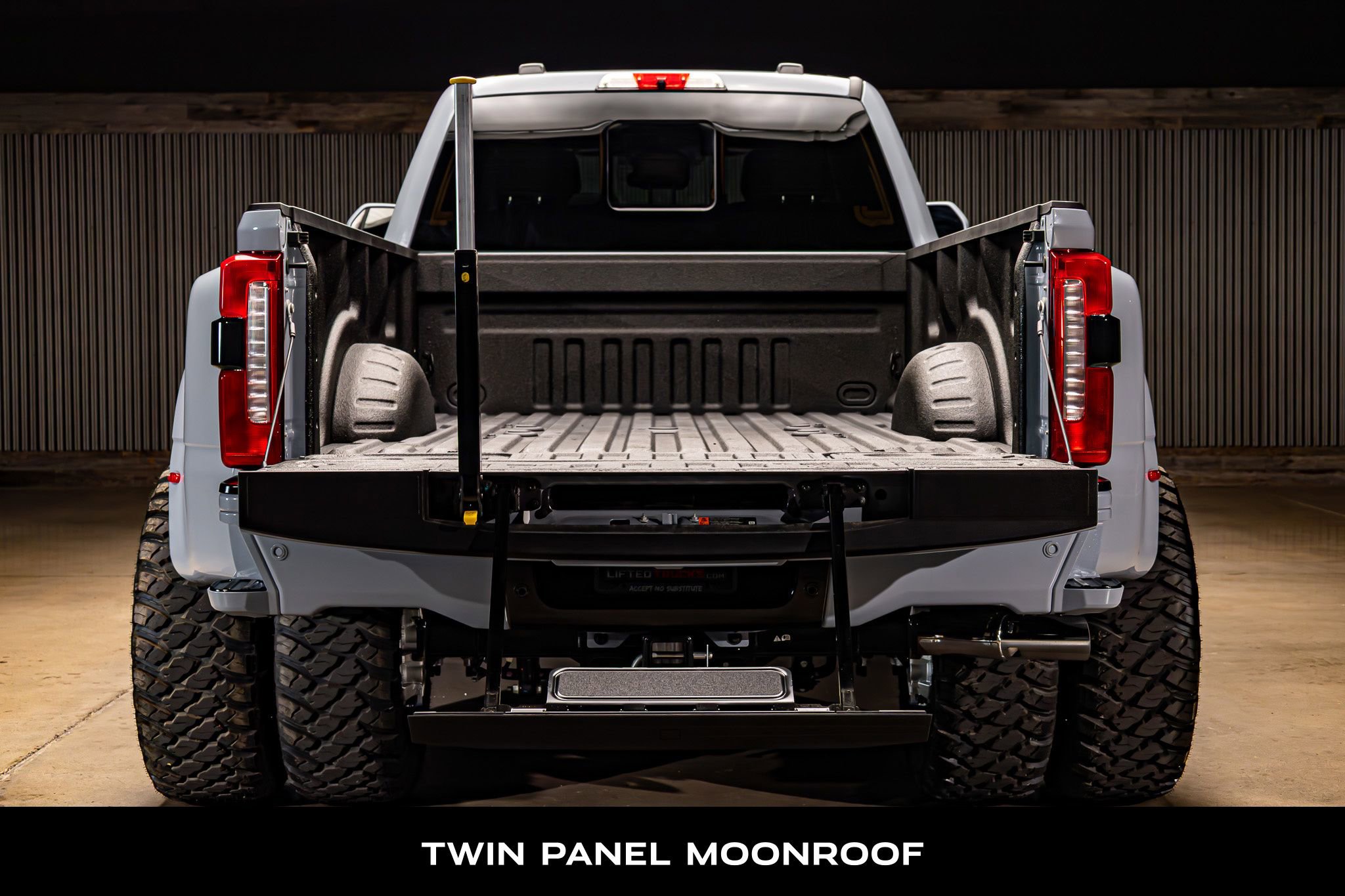 Used 2026 Ford F450 King Ranch w/ Chrome Package image 8