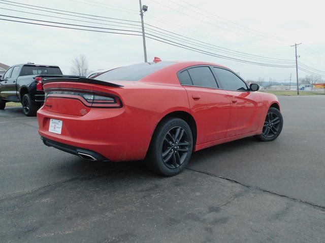 Used 2019 Dodge Charger SXT w/ Blacktop Package image 7