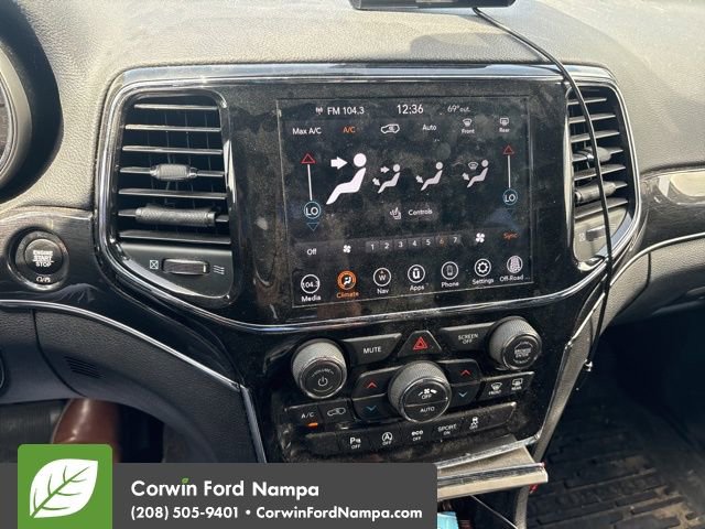 Used 2021 Jeep Grand Cherokee Trailhawk AWD/4WD image 13