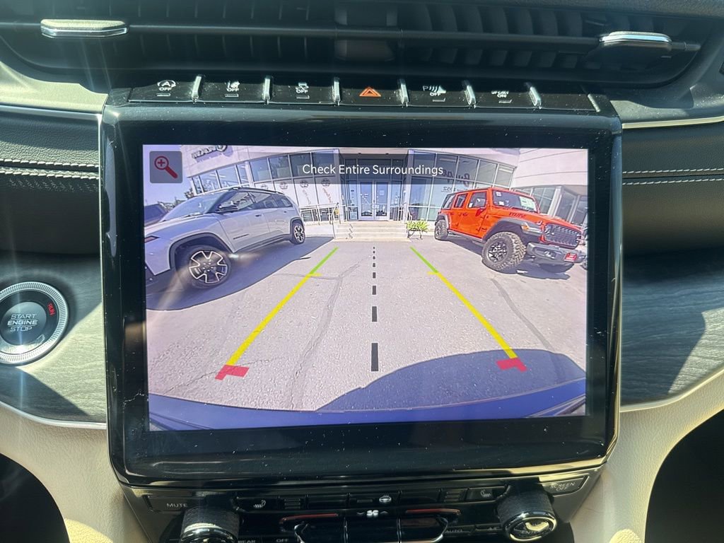 Certified 2024 Jeep Grand Cherokee Limited image 24