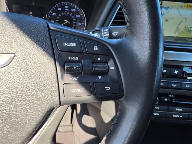 Used 2016 Hyundai Genesis 3.8 RWD image 19