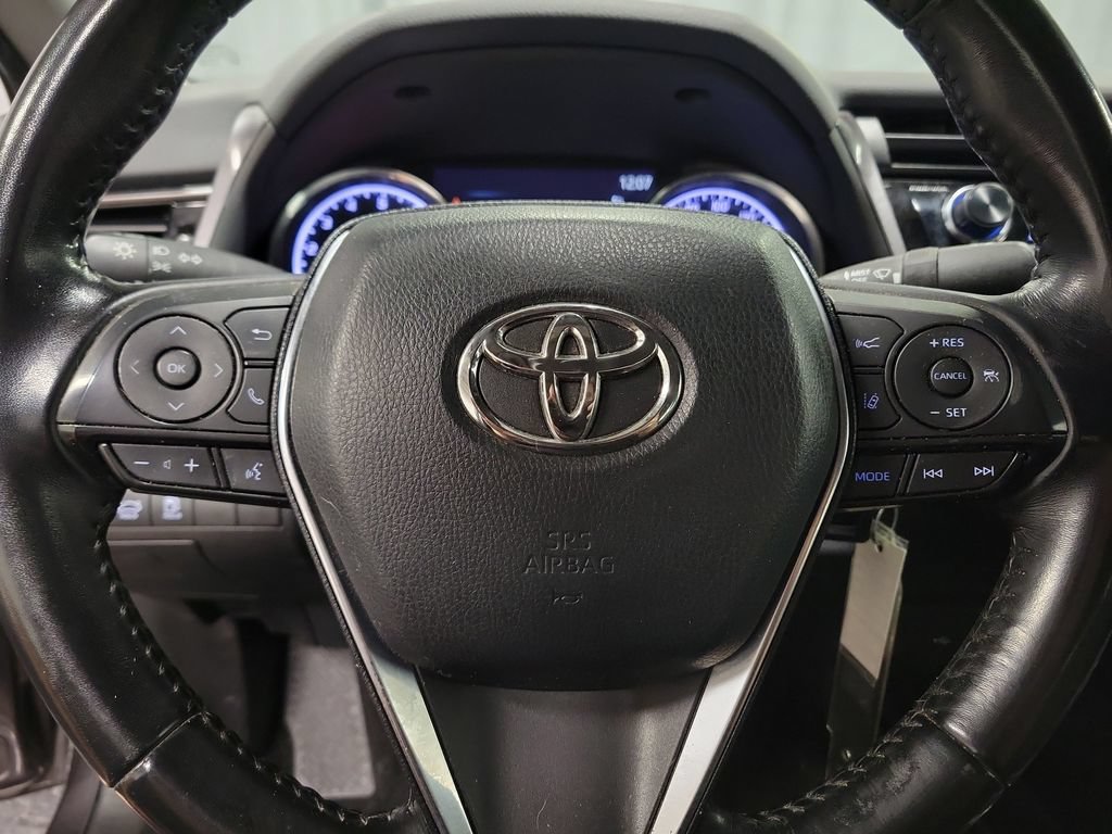 Used 2020 Toyota Camry SE AWD/4WD image 21