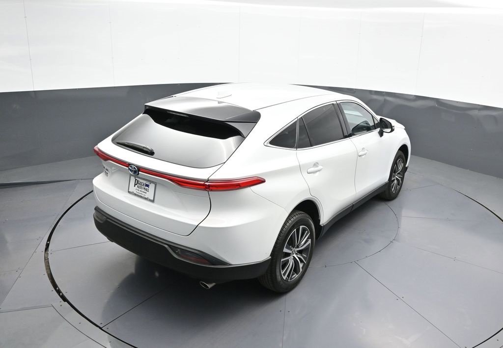 Certified 2024 Toyota Venza LE image 37