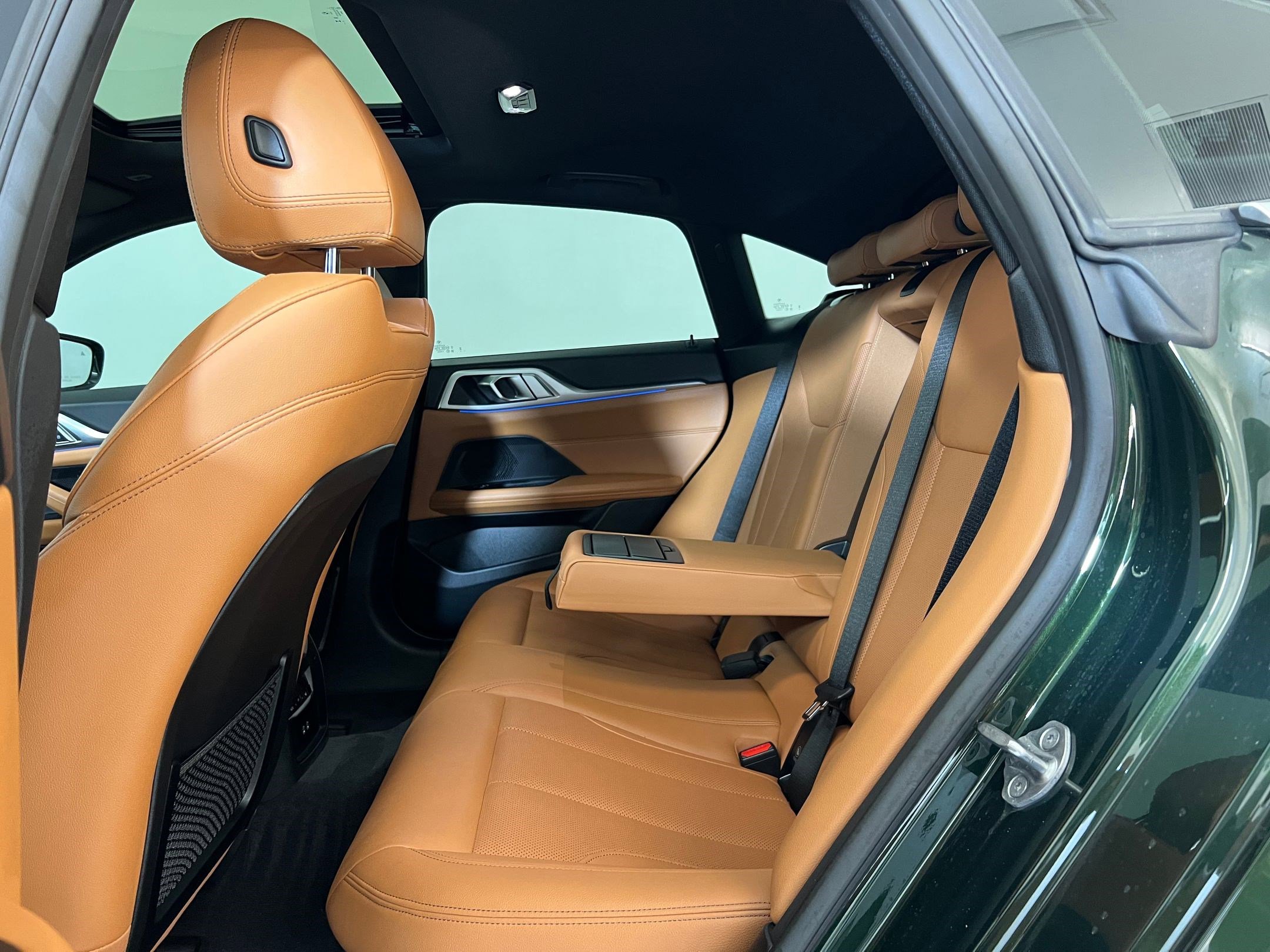 Used 2023 BMW i4 eDrive35 w/ Premium Package image 13