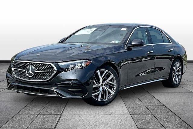 New 2026 Mercedes-Benz E 350 4MATIC Sedan image 2