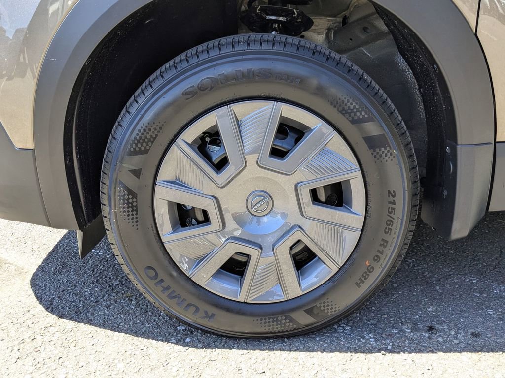 New 2026 Nissan Kicks S image 9