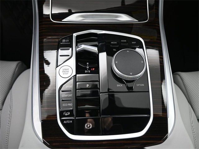 Used 2026 BMW X5 xDrive40i w/ Climate Comfort Package image 4