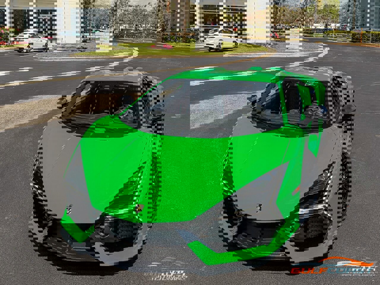 Used 2024 Lamborghini Revuelto image 9