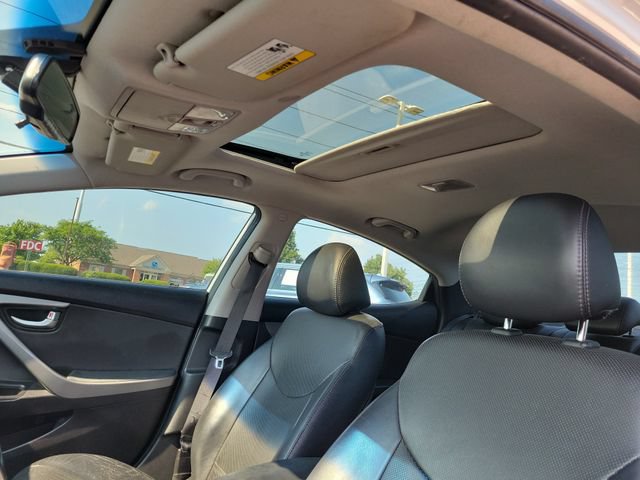 Used 2014 Hyundai Elantra Limited w/ Option Group 03 FWD image 22