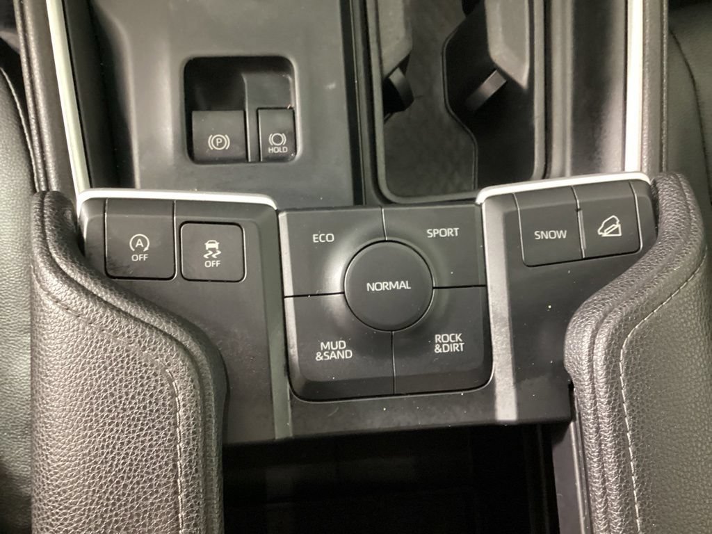 Used 2024 Toyota Grand Highlander AWD image 20