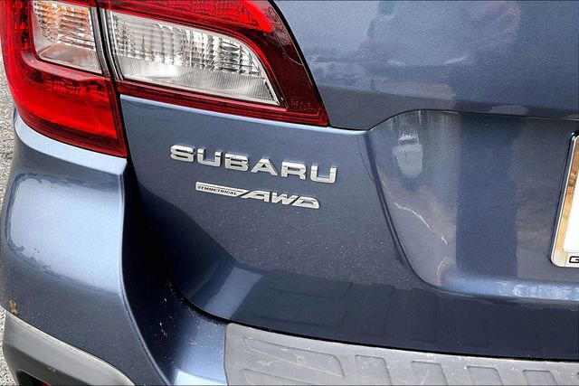 Used 2018 Subaru Outback 2.5i Limited w/ Popular Package #2 image 31